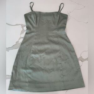 Aritzia Sunday Best sage green dress. Size 2.